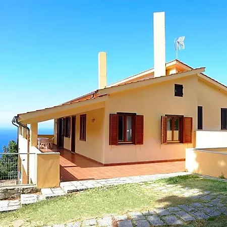 Il Castagno Aparthotel