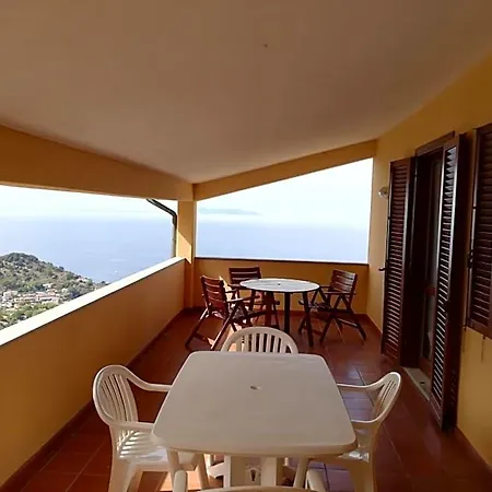 Il Castagno Ξενοδοχείο με διαμερίσματα 3*