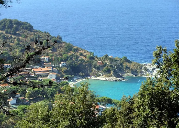 Il Castagno 3* Marciana (Isola d'Elba)